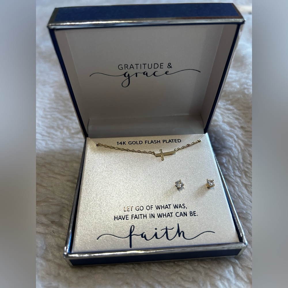 NWT GRATITUDE & GRACE 14K GOLD FLASH PLATED CROSS NECKLACE + EARRINGS SET